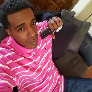 Meet your Posher, Enrique